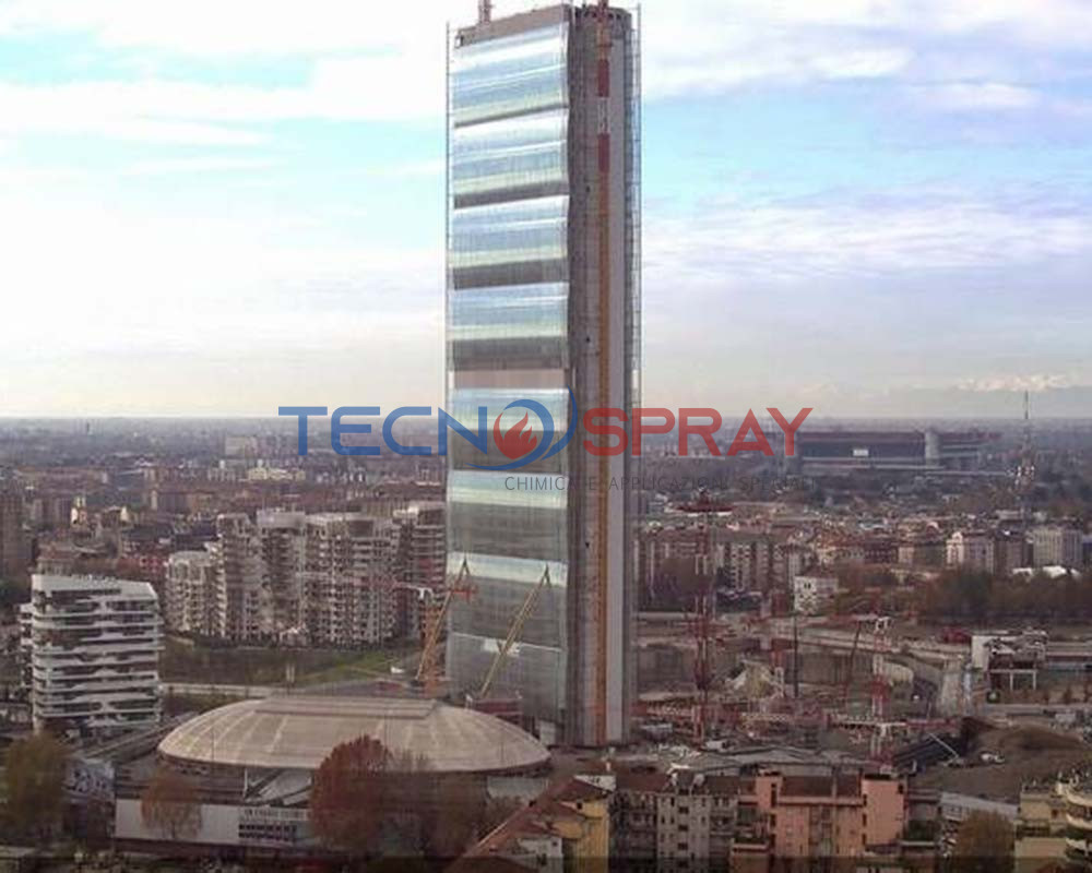 verniciatura-per-edifici-torre-isozaky